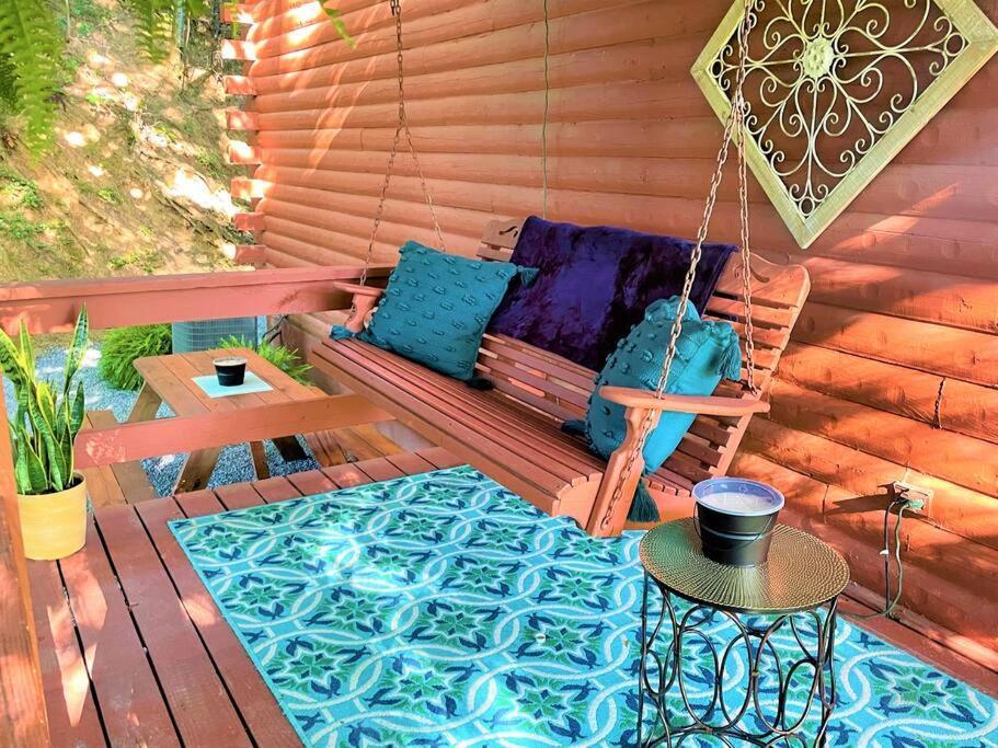 Hemlock Hideaway Apartamento Maggie Valley Exterior foto